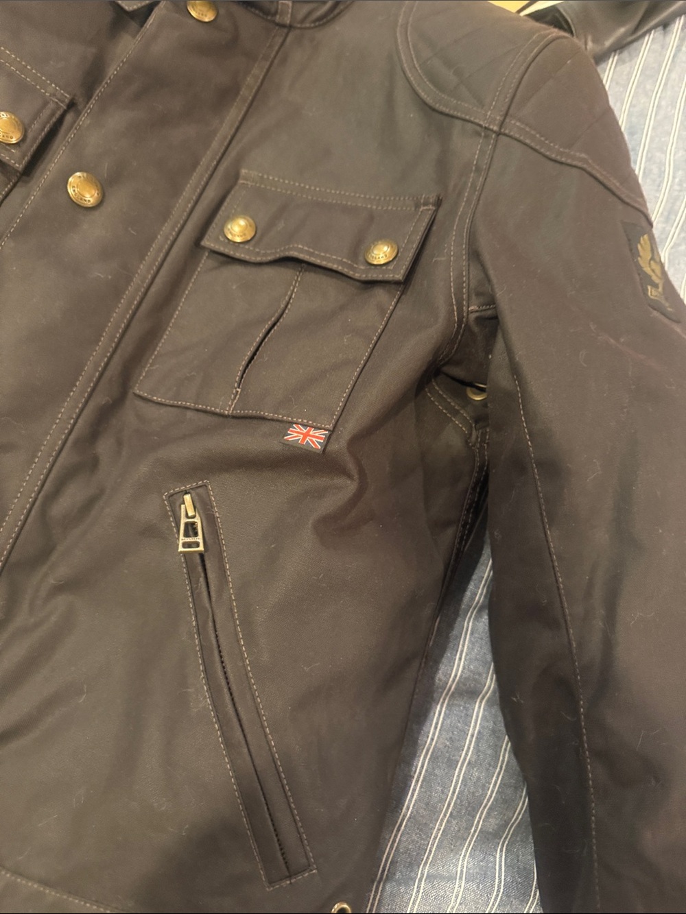 Belstaff Brooklands 2.0 Waxed Motorcycle Jacket, a classic short-style blouson - Picture 10 of 16